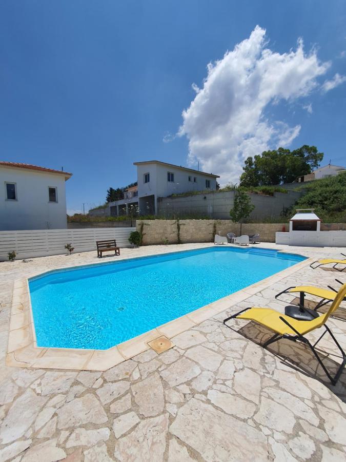 Villa Serapho Пафос Екстериор снимка