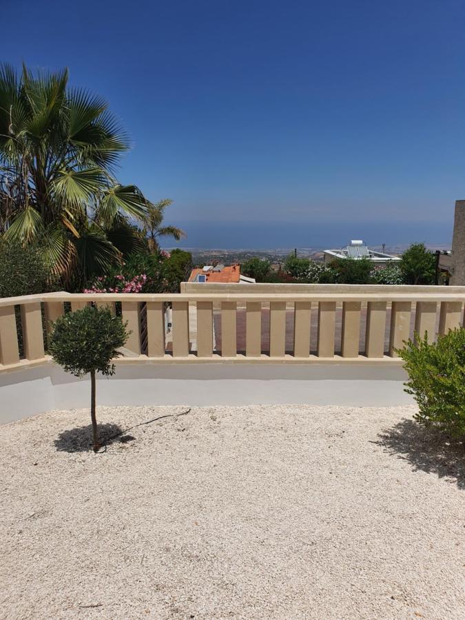 Villa Serapho Пафос Екстериор снимка