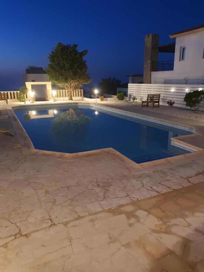 Villa Serapho Пафос Екстериор снимка